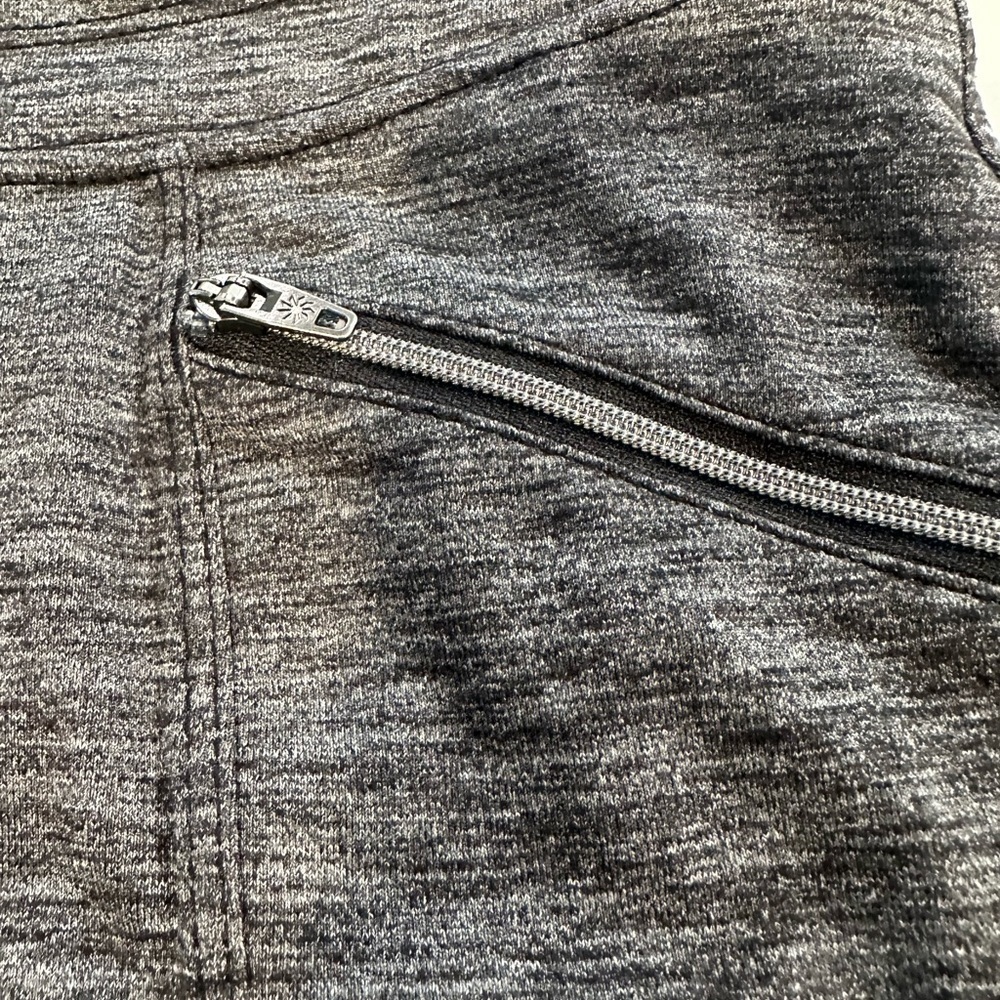 Athleta Metro Skort Skirt. Gay Size Small. NoFlaws B0052 - Picture 3 of 14